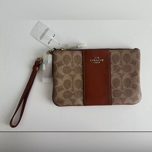 Coach Signature Small Wristlet B4NQ4 Tan Rust Brand New Condition With Tags